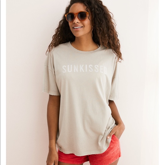 Aerie Distressed Boyfriend Tee 